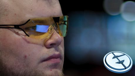 iNcontroL – Being in the Public Spotlight