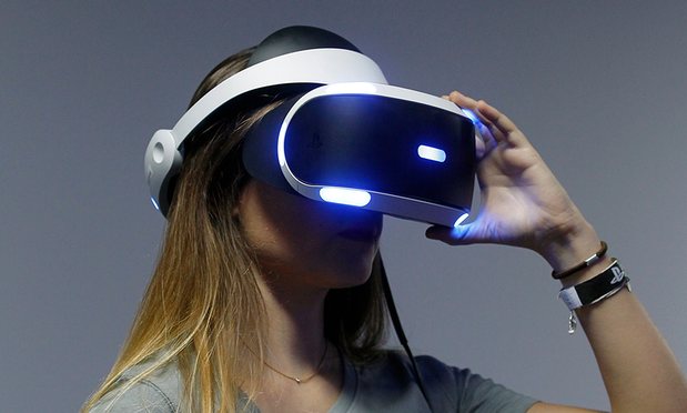 Virtual Reality vs Mixed Reality